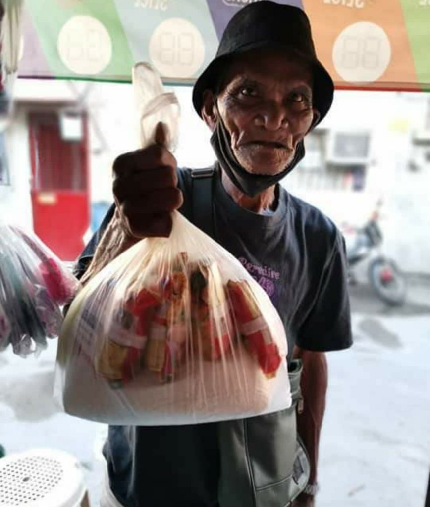 Random Acts of Kindness Army Subic Bay Centennial Lions Club SBCLC
